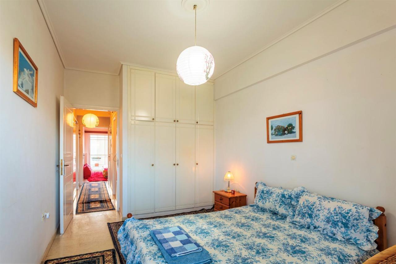Bright Comfy Flat Near The Beach & The City Center 칼라마타 외부 사진
